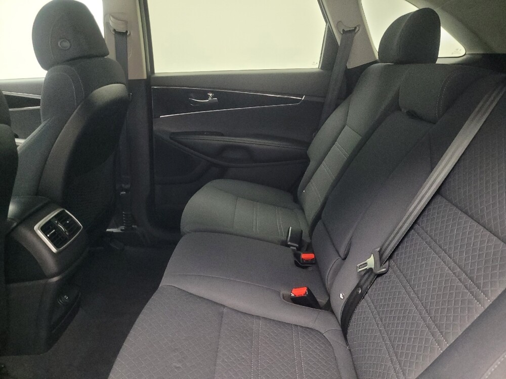 2017 Kia Sorento in Highland, IN 46322 - 18077393 18