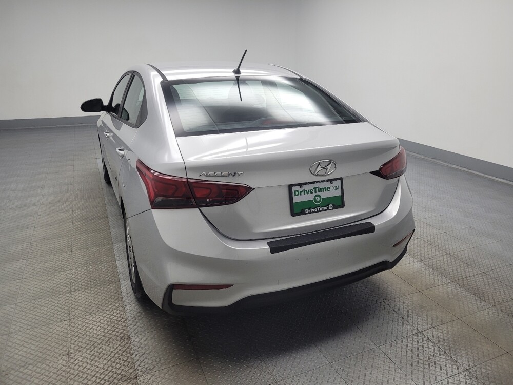 2018 Hyundai Accent in Highland, IN 46322 - 18077396 7