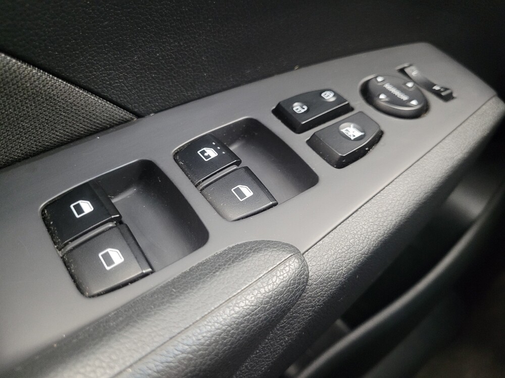 2018 Hyundai Accent in Highland, IN 46322 - 18077396 27