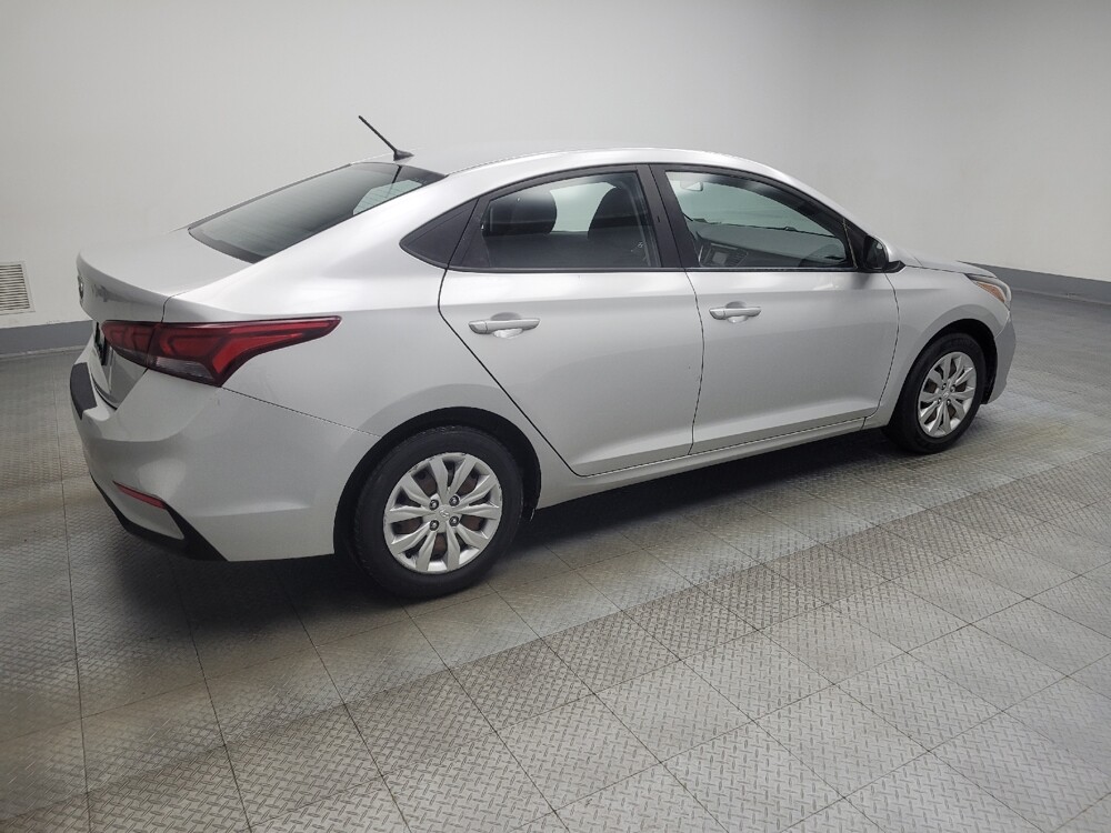 2018 Hyundai Accent in Highland, IN 46322 - 18077396 10