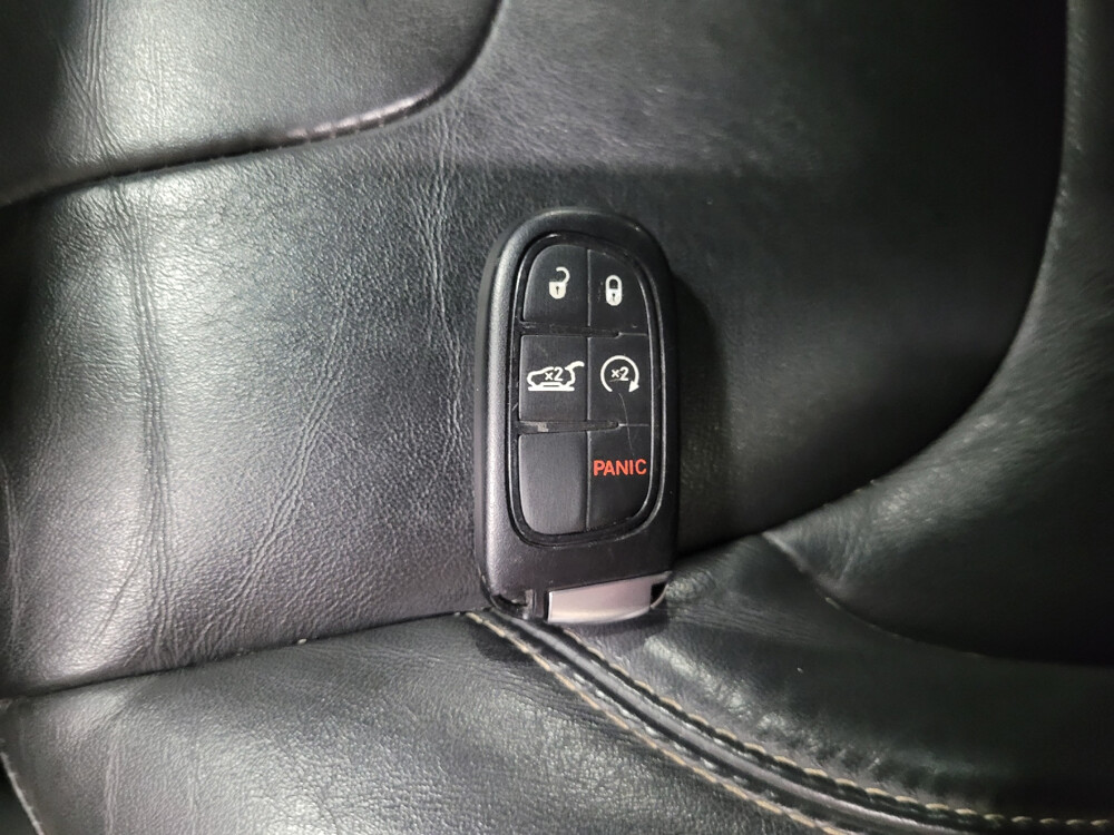 2018 Jeep Cherokee in Glen Burnie, MD 21061 - 18077398 32