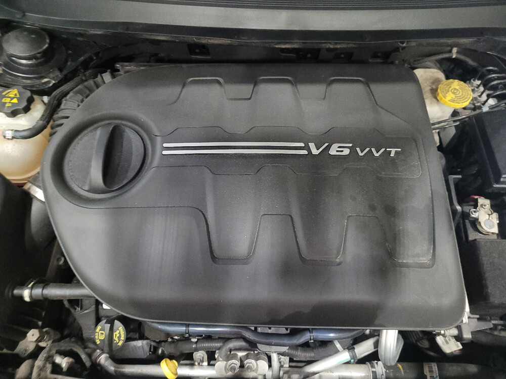 2018 Jeep Cherokee in Glen Burnie, MD 21061 - 18077398 30