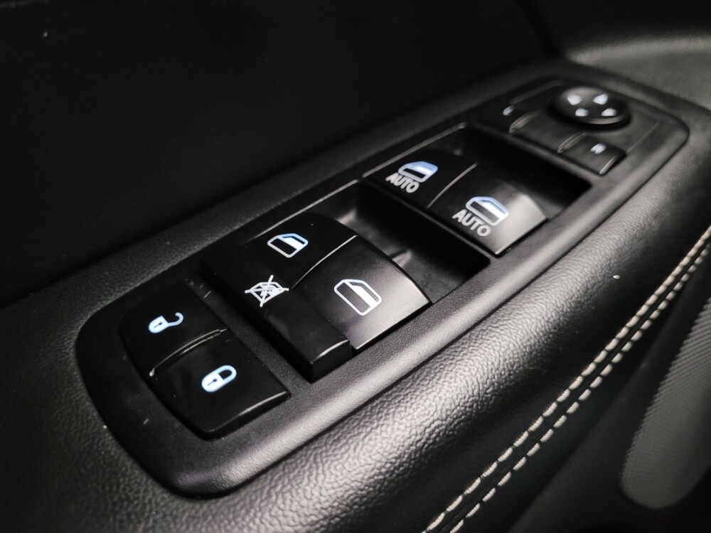 2015 Jeep Grand Cherokee in Chandler, AZ 85225 - 18077410 27