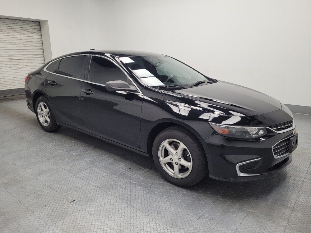 2017 Chevrolet Malibu in Las Vegas, NV 89104 - 18077415 11