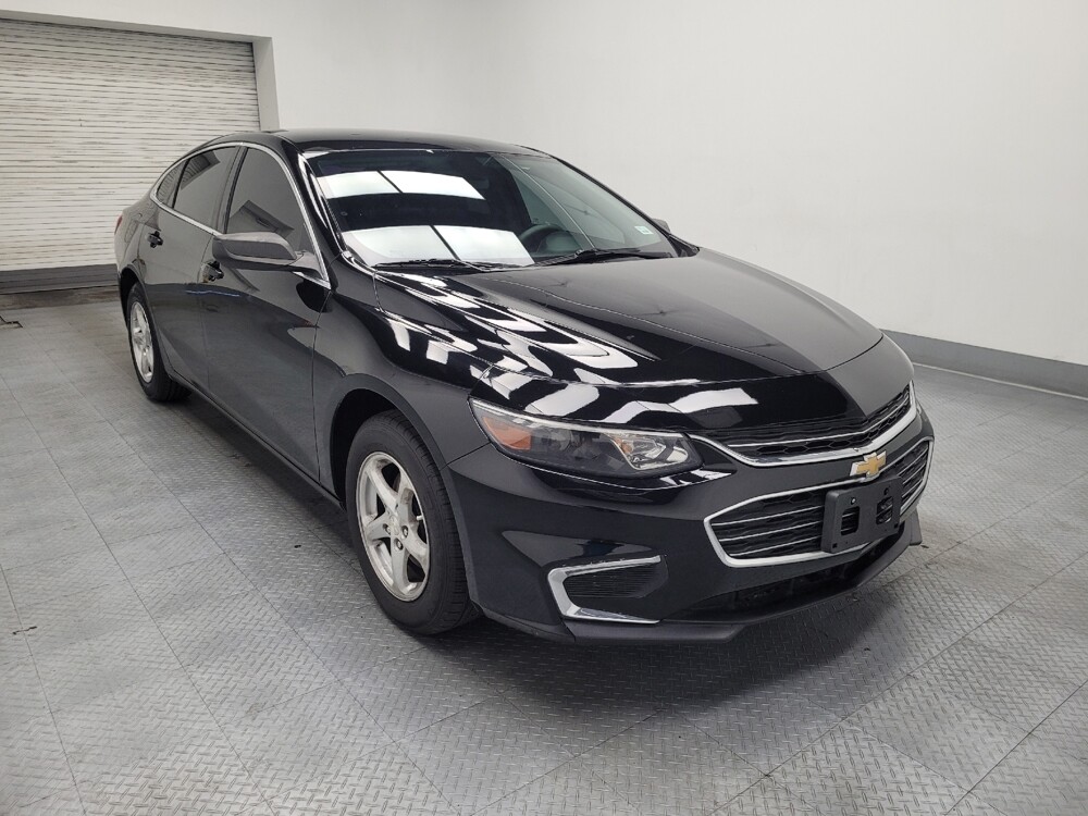 2017 Chevrolet Malibu in Las Vegas, NV 89104 - 18077415 13