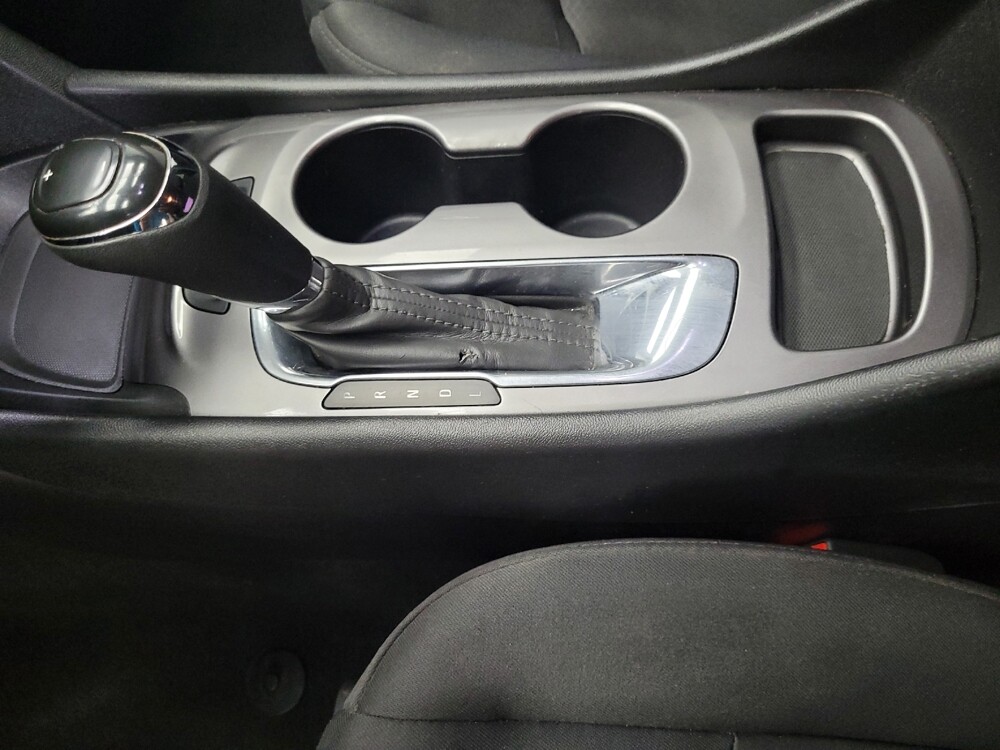 2017 Chevrolet Malibu in Las Vegas, NV 89104 - 18077415 26