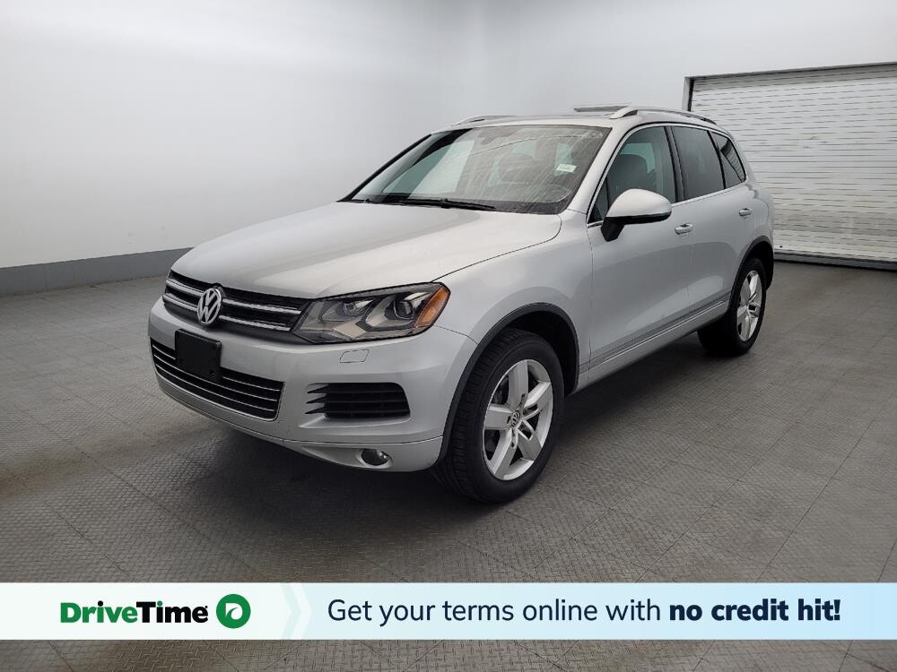 2014 Volkswagen Touareg in Allentown, PA 18103 - 18077420