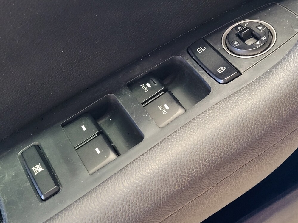 2018 Hyundai Sonata in Kissimmee, FL 34744 - 18077428 27