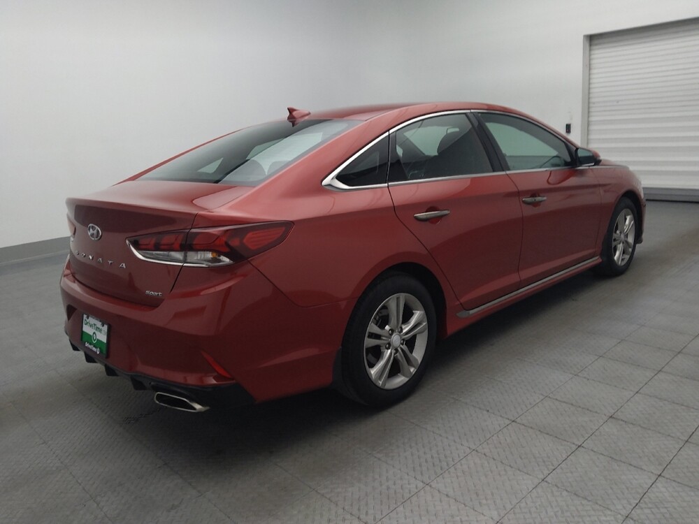 2018 Hyundai Sonata in Kissimmee, FL 34744 - 18077428 10