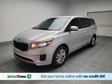 2017 Kia Sedona in Riverside, CA 92504