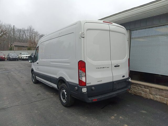 2017 Ford Transit 250 in DuBois, PA 15801 - 18077437 5