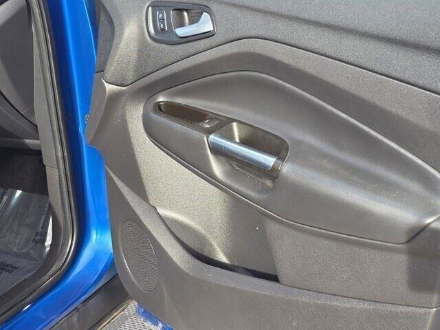 2017 Ford Escape in Mesa, AZ 85212 - 18077439 32