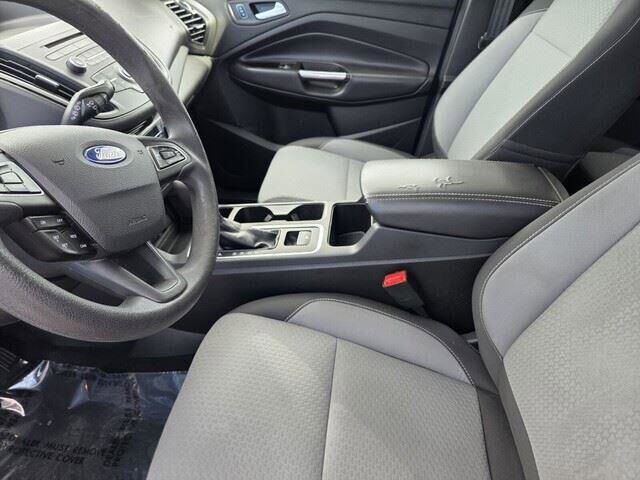 2017 Ford Escape in Mesa, AZ 85212 - 18077439 46