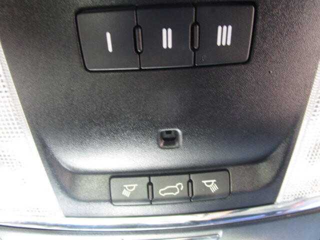 2019 Dodge Durango in Tampa, FL 33604-6914 - 18077445 16