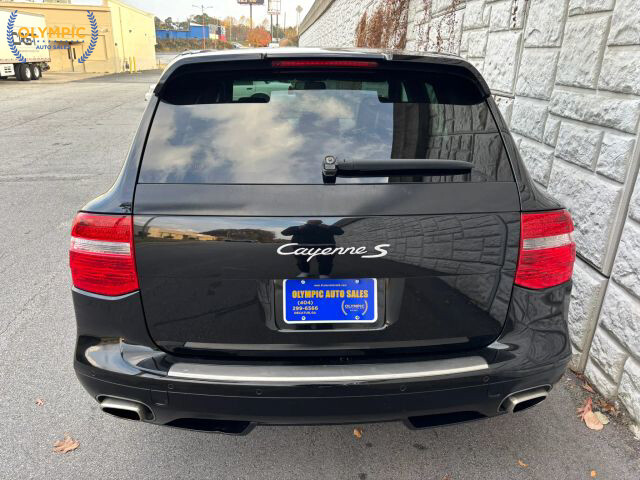 2008 Porsche Cayenne in Decatur, GA 30032 - 18077458 5