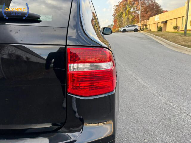 2008 Porsche Cayenne in Decatur, GA 30032 - 18077458 13