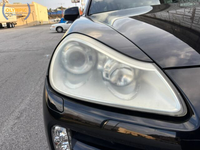 2008 Porsche Cayenne in Decatur, GA 30032 - 18077458 15