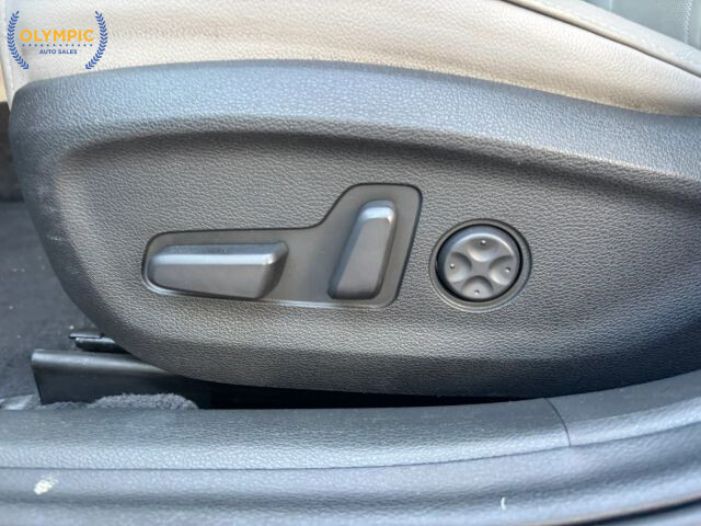 2018 Hyundai Sonata in Decatur, GA 30032 - 18077459 34