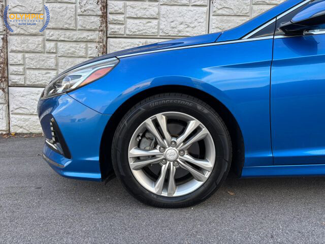 2018 Hyundai Sonata in Decatur, GA 30032 - 18077459 9