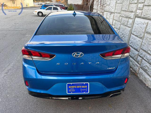 2018 Hyundai Sonata in Decatur, GA 30032 - 18077459 5