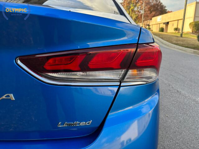 2018 Hyundai Sonata in Decatur, GA 30032 - 18077459 13