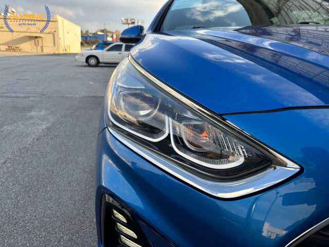 2018 Hyundai Sonata in Decatur, GA 30032 - 18077459 15