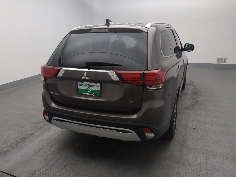 2020 Mitsubishi Outlander in Independence, MO 64055 - 18077464 7