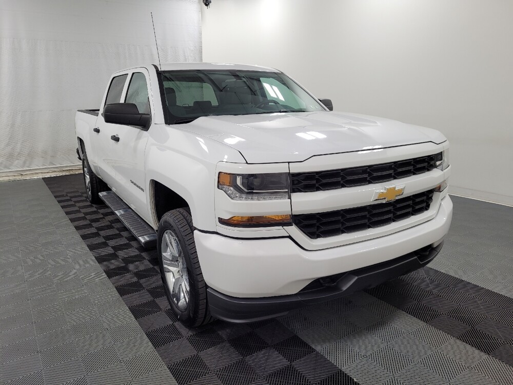 2018 Chevrolet Silverado 1500 in Pittsburgh, PA 15236 - 18077485 13