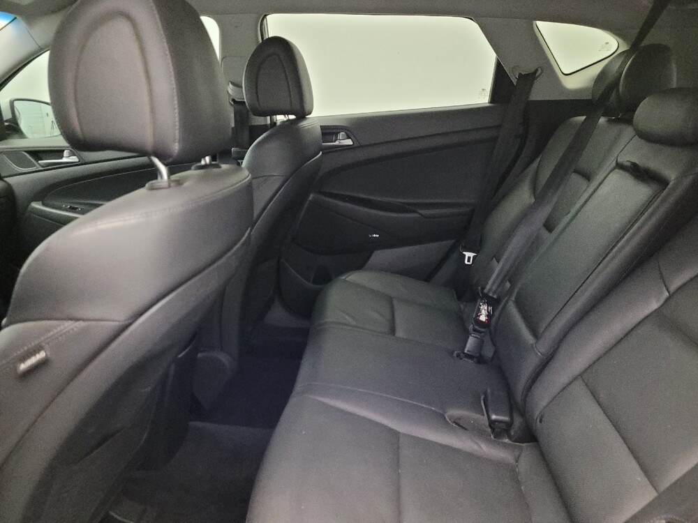 2017 Hyundai Tucson in Glendale, AZ 85301 - 18077505 18