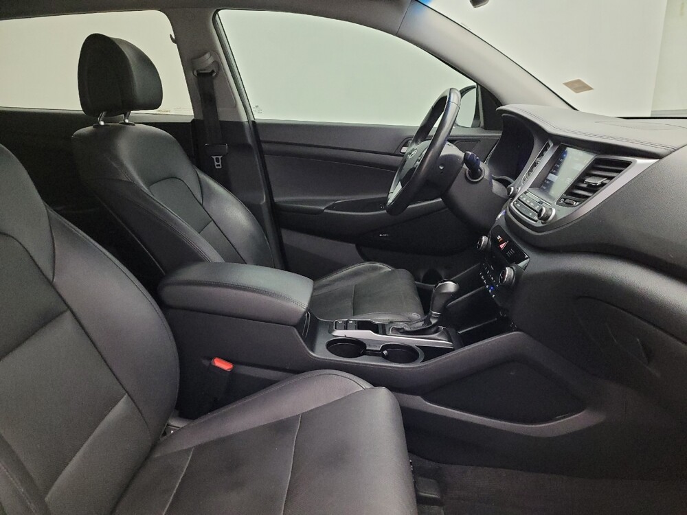 2017 Hyundai Tucson in Glendale, AZ 85301 - 18077505 21