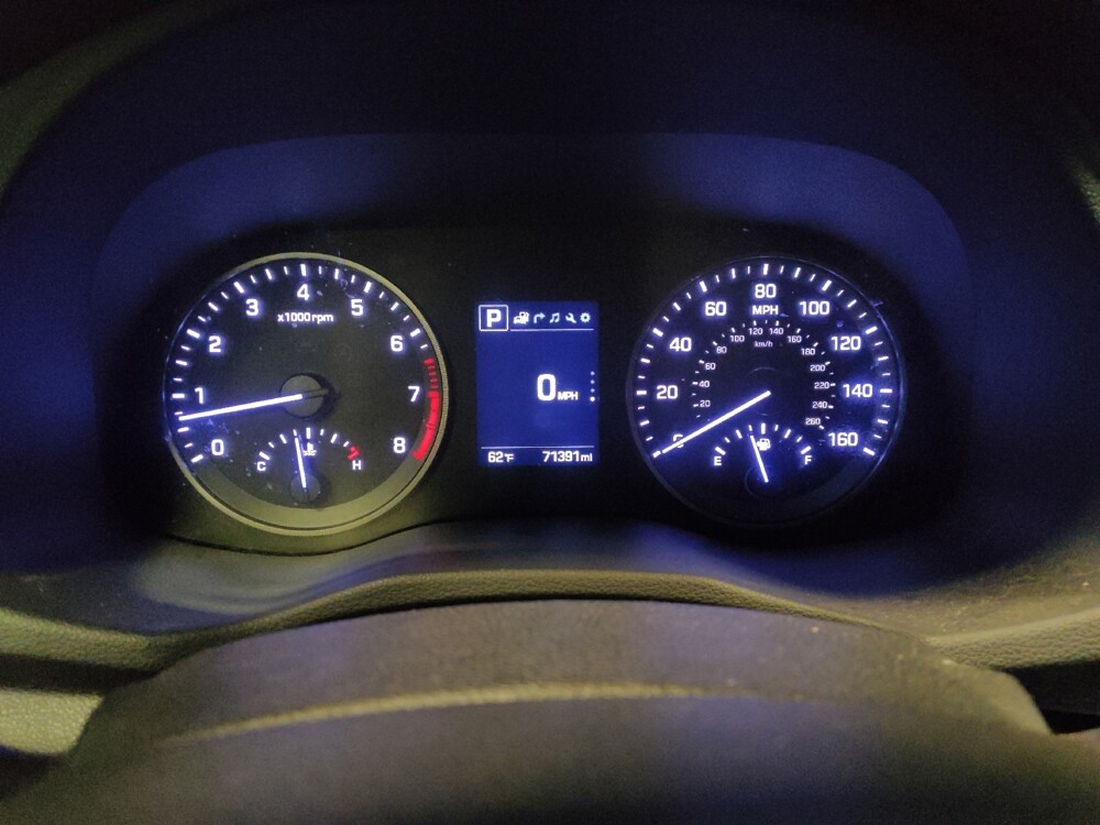 2017 Hyundai Tucson in Glendale, AZ 85301 - 18077505 23