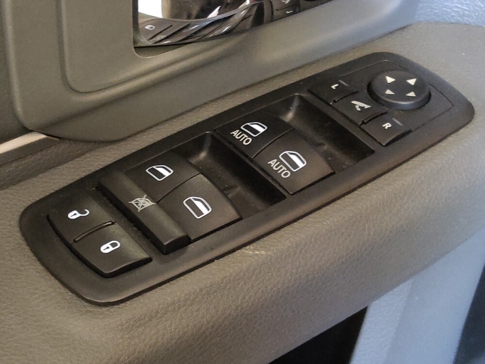 2018 RAM 1500 in Tampa, FL 33612 - 18077516 27