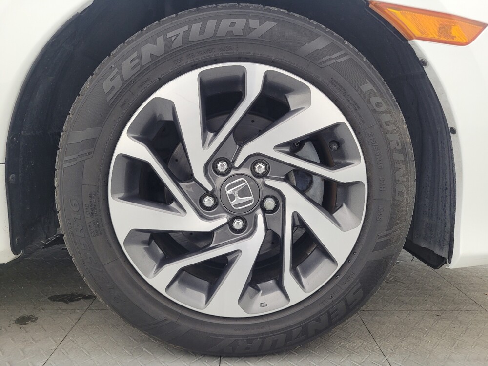 2016 Honda Civic in Tampa, FL 33619 - 18077518 31