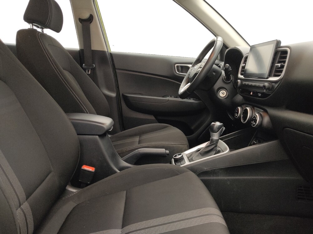 2021 Hyundai Venue in Denver, CO 80012 - 18077553 21