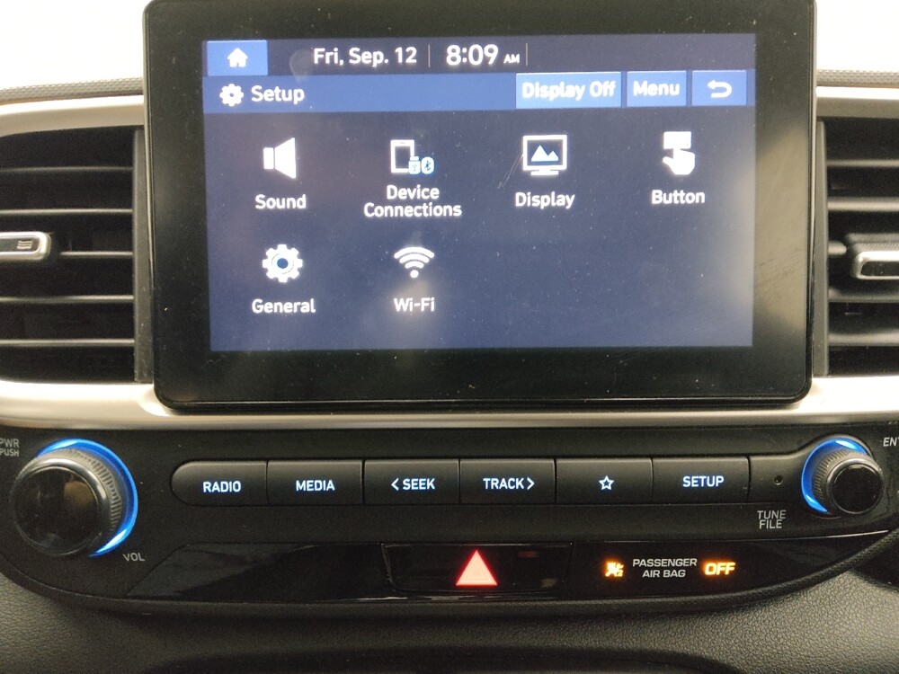 2021 Hyundai Venue in Denver, CO 80012 - 18077553 25