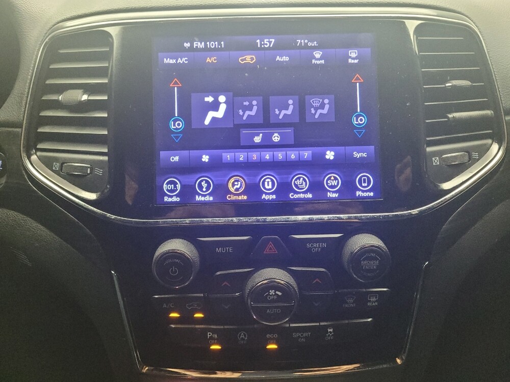 2019 Jeep Grand Cherokee in Memphis, TN 38128 - 18077559 25