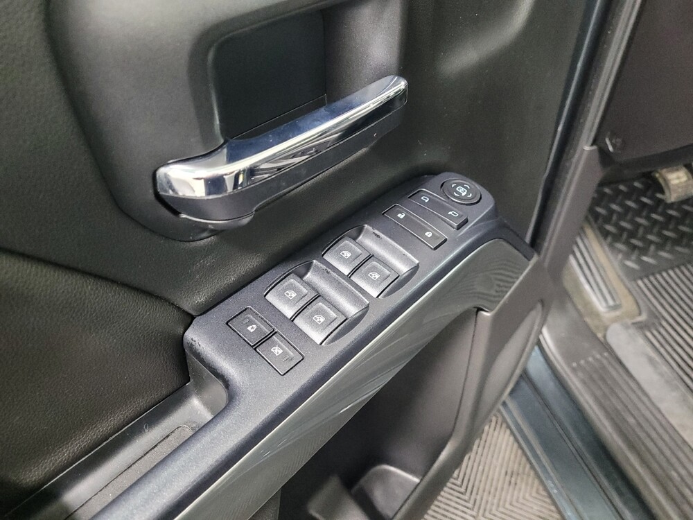 2018 Chevrolet Silverado 1500 in Allentown, PA 18103 - 18077560 27