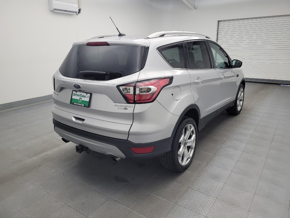 2017 Ford Escape in Toledo, OH 43617 - 18077578 9