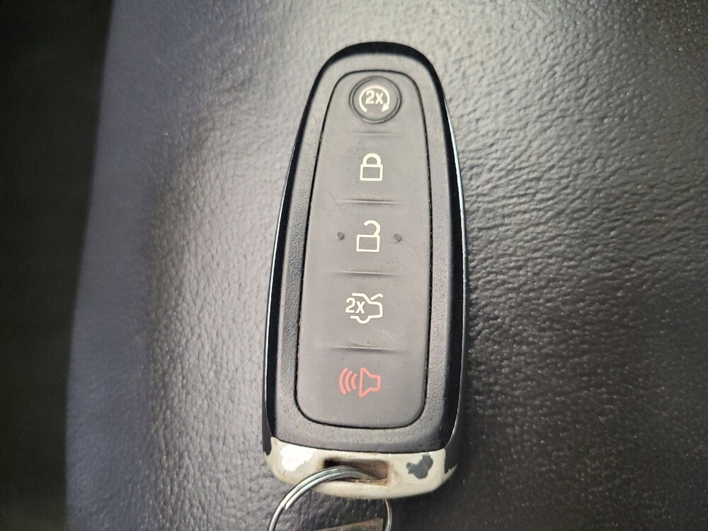 2017 Ford Escape in Toledo, OH 43617 - 18077578 32