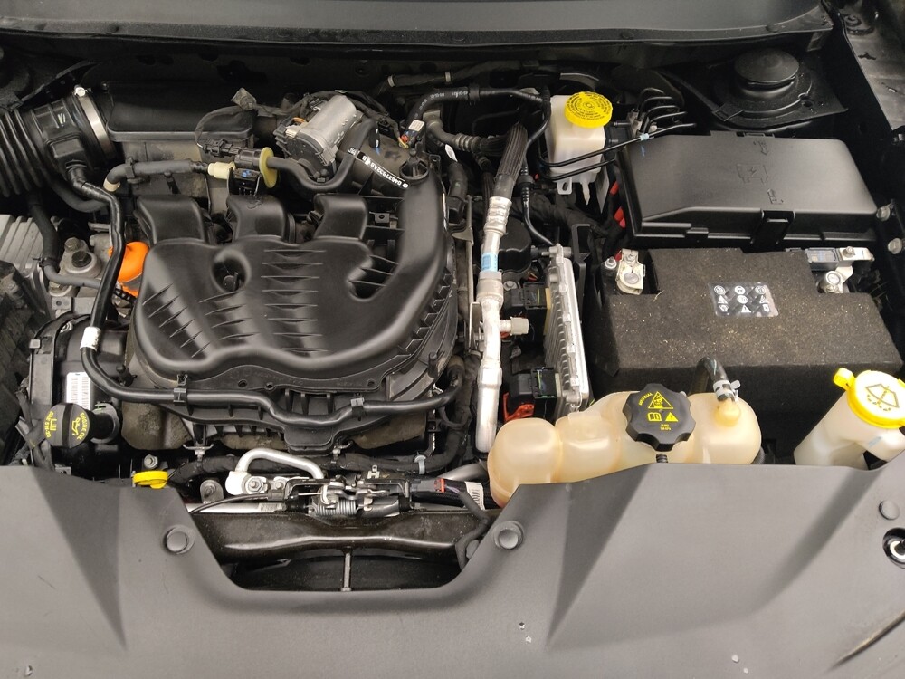 2020 Jeep Cherokee in Independence, MO 64055 - 18077601 30