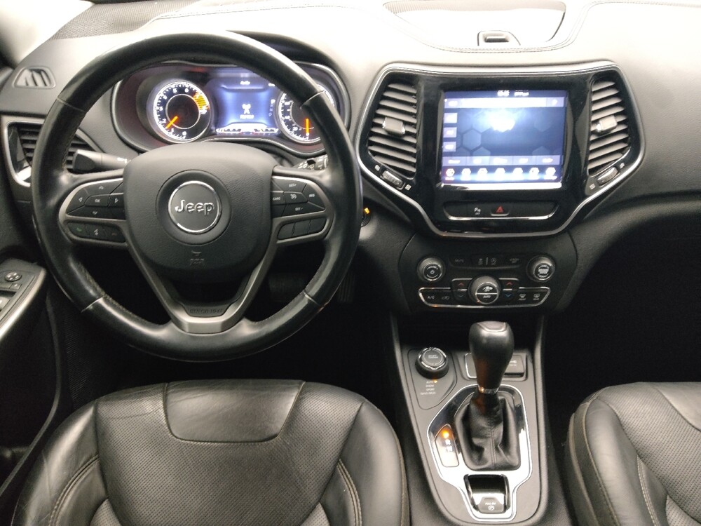 2020 Jeep Cherokee in Independence, MO 64055 - 18077601 22