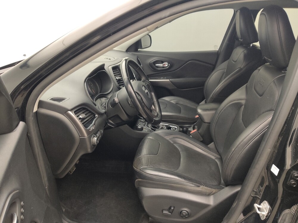 2020 Jeep Cherokee in Independence, MO 64055 - 18077601 17