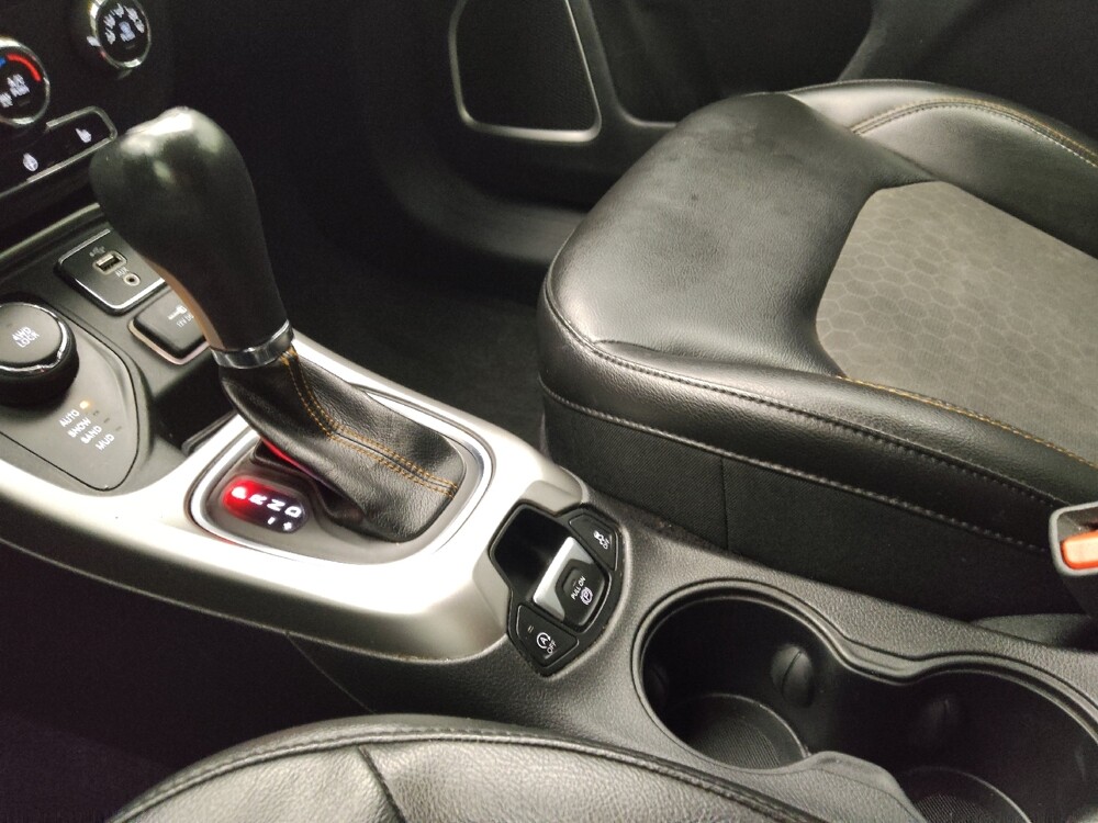 2018 Jeep Compass in Des Moines, IA 50310 - 18077607 26