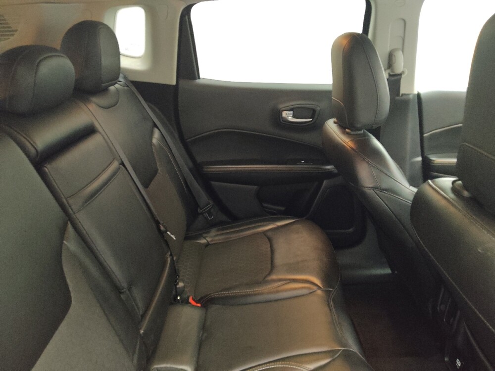 2018 Jeep Compass in Des Moines, IA 50310 - 18077607 19