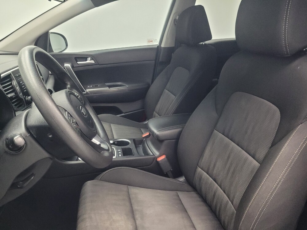 2019 Kia Sportage in Indianapolis, IN 46222 - 18077628 17