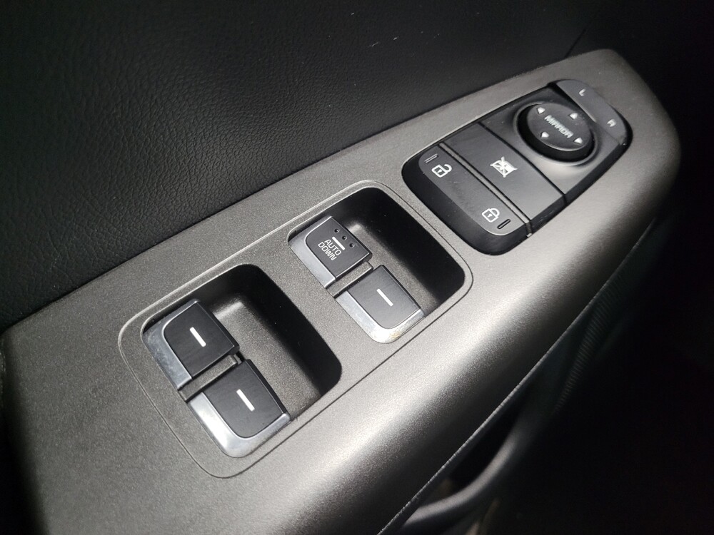 2019 Kia Sportage in Indianapolis, IN 46222 - 18077628 27