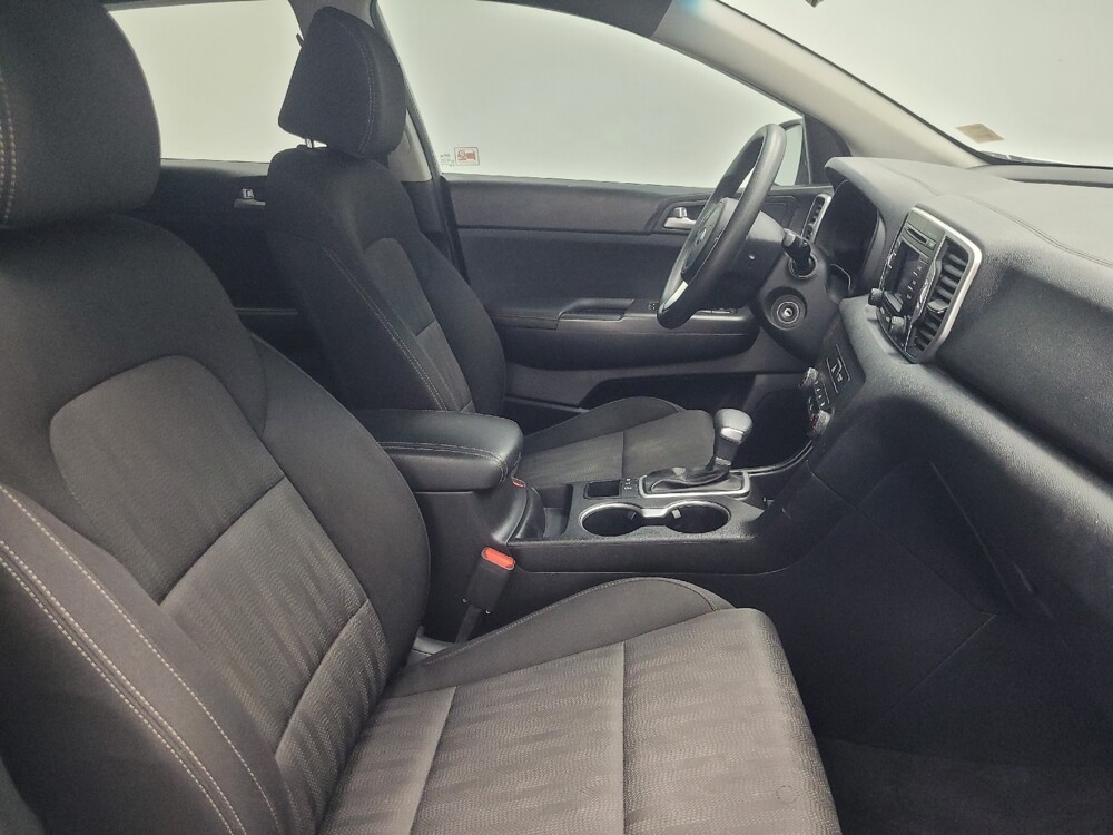 2019 Kia Sportage in Indianapolis, IN 46222 - 18077628 21
