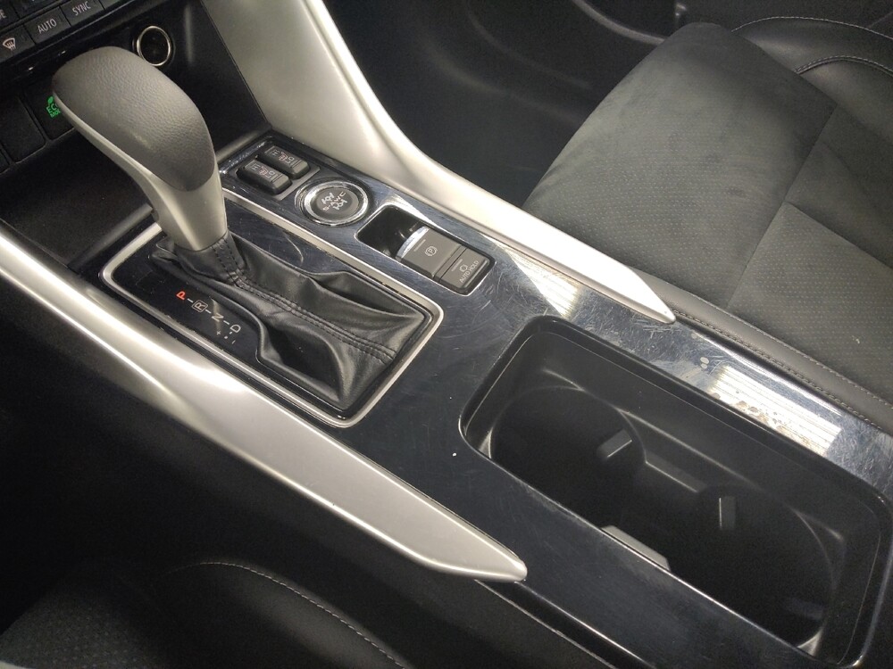 2022 Mitsubishi Eclipse Cross in San Antonio, TX 78238 - 18077632 26