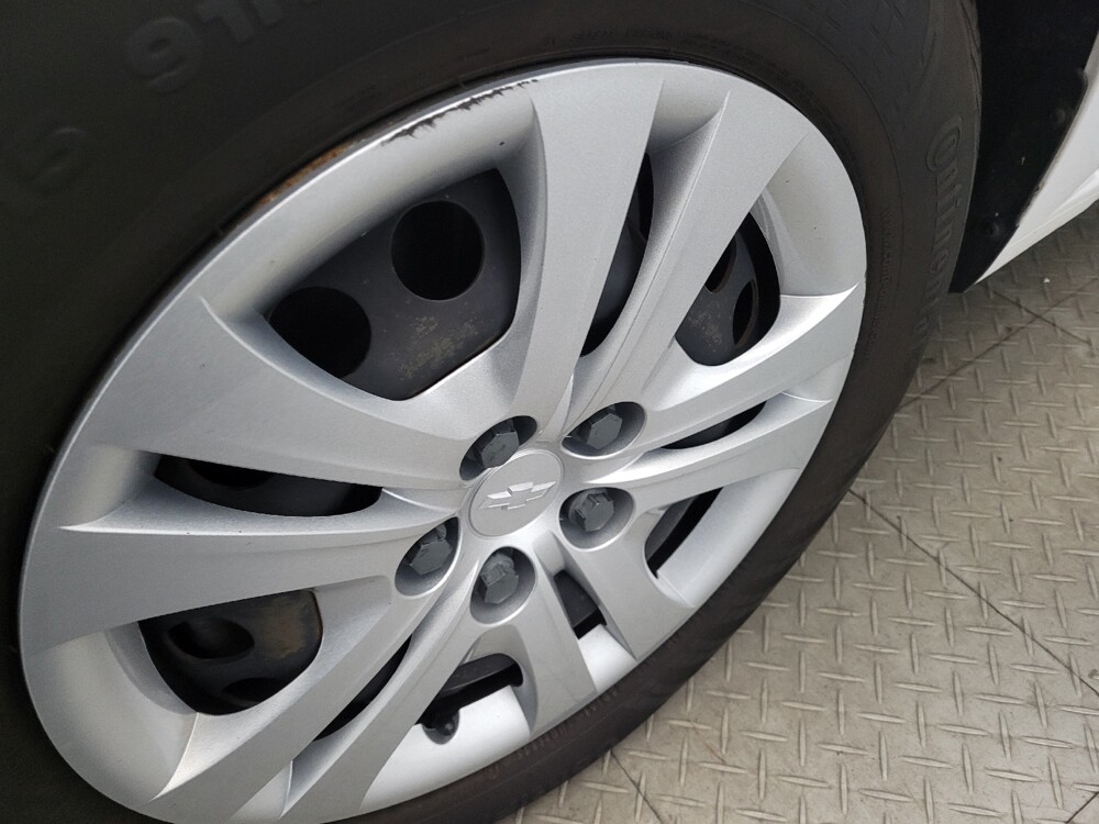 2020 Chevrolet Sonic in Chesapeake, VA 23320 - 18077642 31