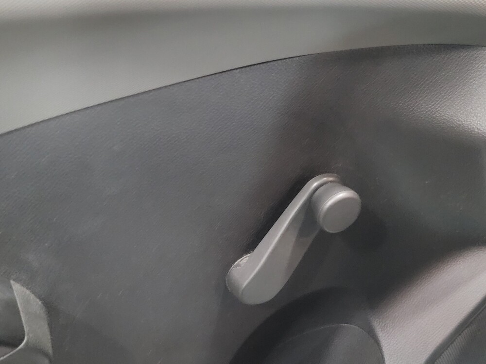 2020 Chevrolet Sonic in Chesapeake, VA 23320 - 18077642 27